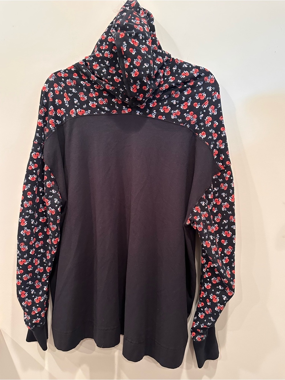 Free People Movement Hot Shot Hoodie Black Floral Oversized Comfy Sz M - Picture 2 of 13